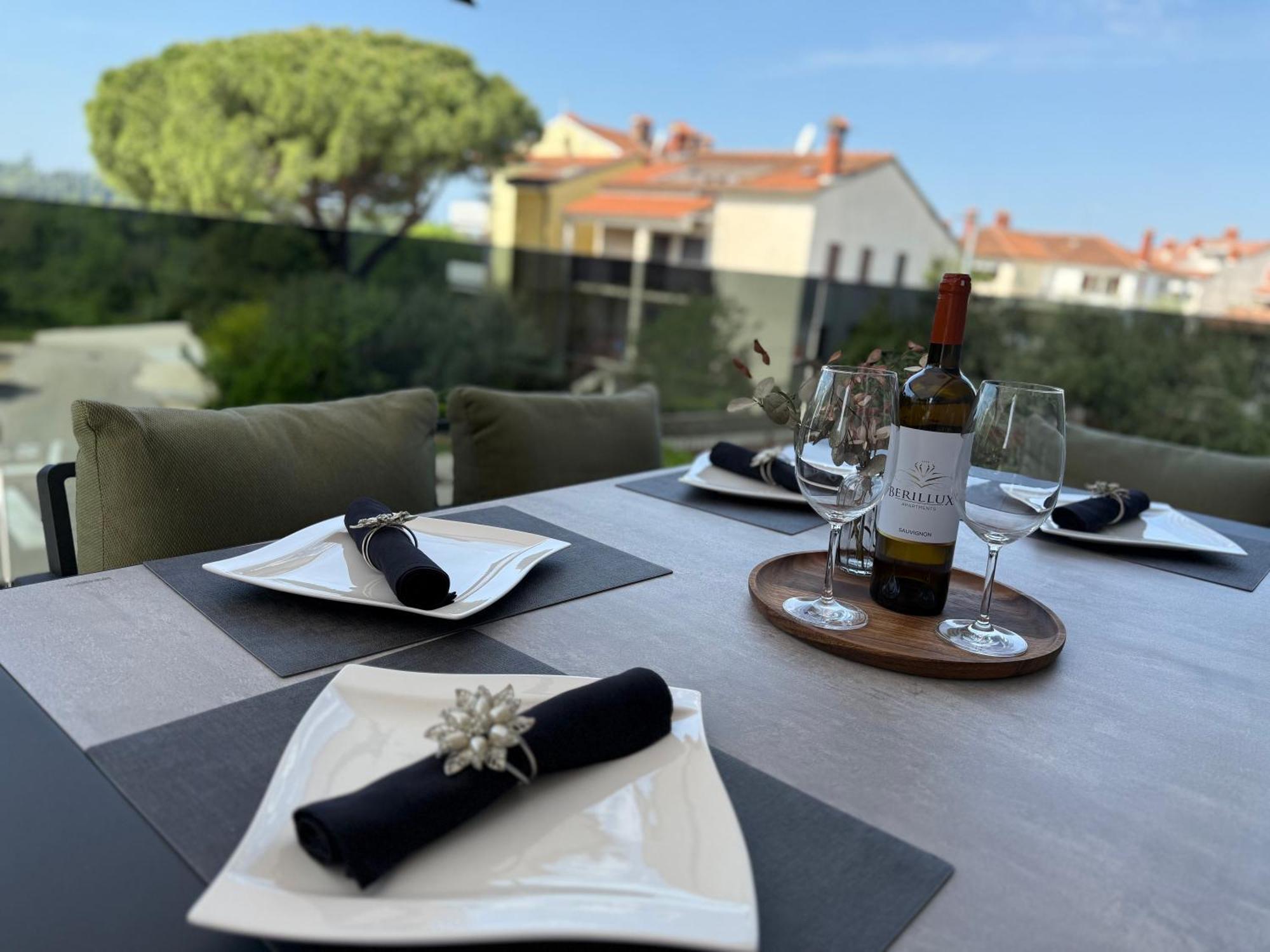 Apartmani Beril Lux Rovinj Exterior photo