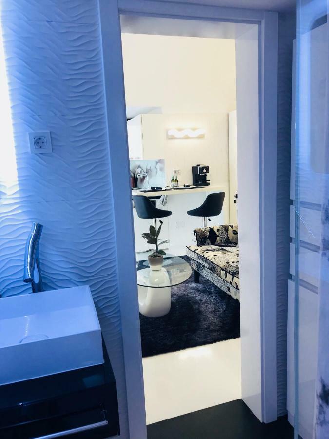 Apartmani Beril Lux Rovinj Exterior photo