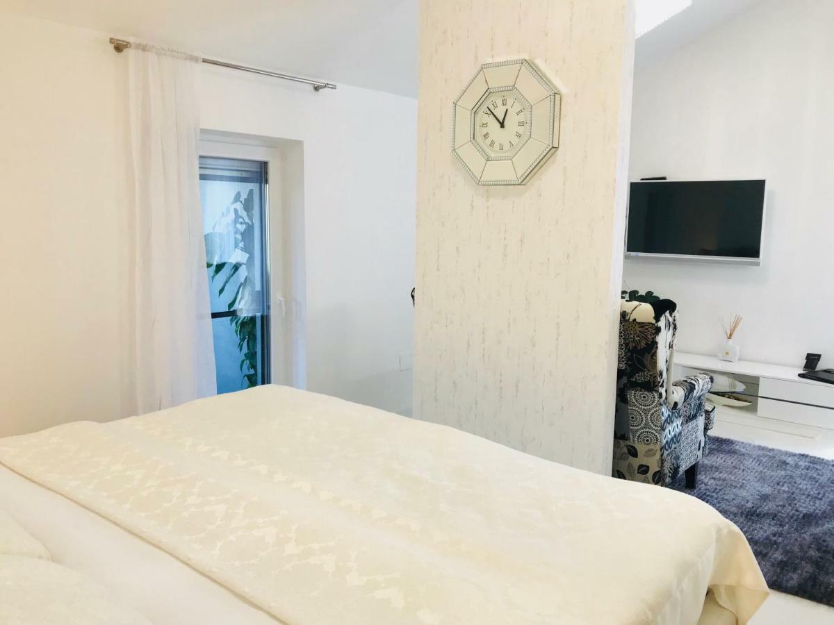 Apartmani Beril Lux Rovinj Exterior photo